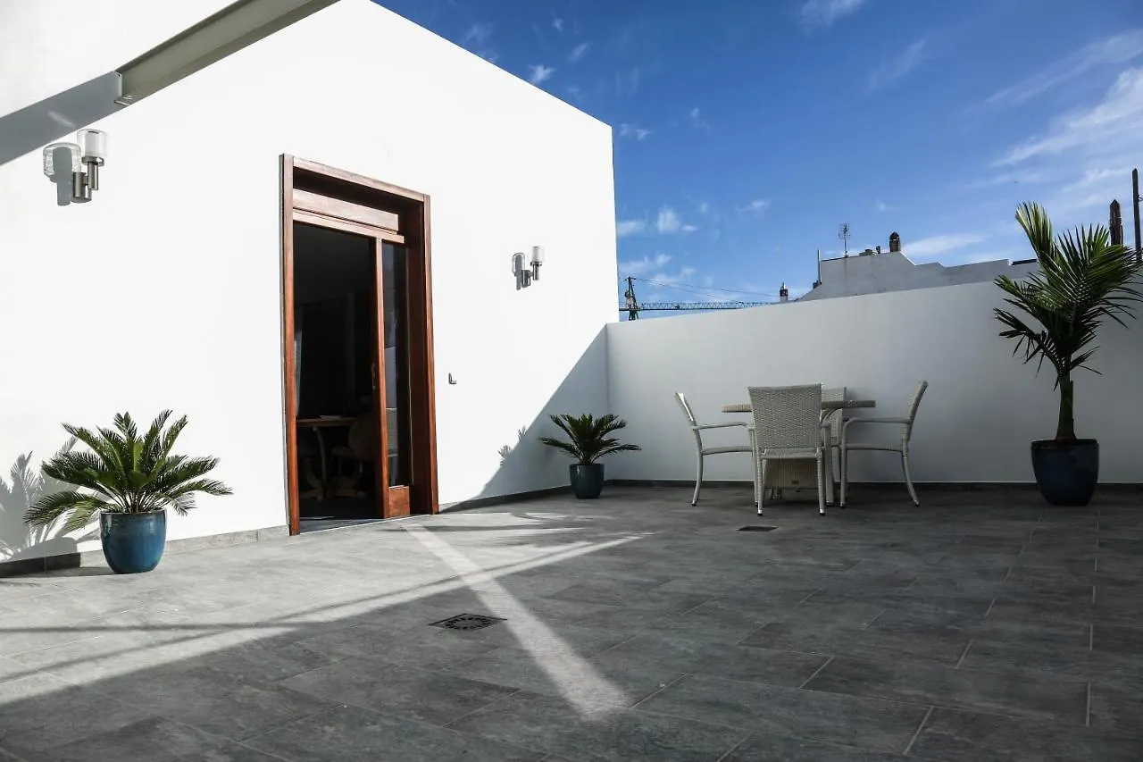 Apartamentos Tierra Y Mar 3 -Arrecife 0*, Arrecife (Lanzarote) Spain